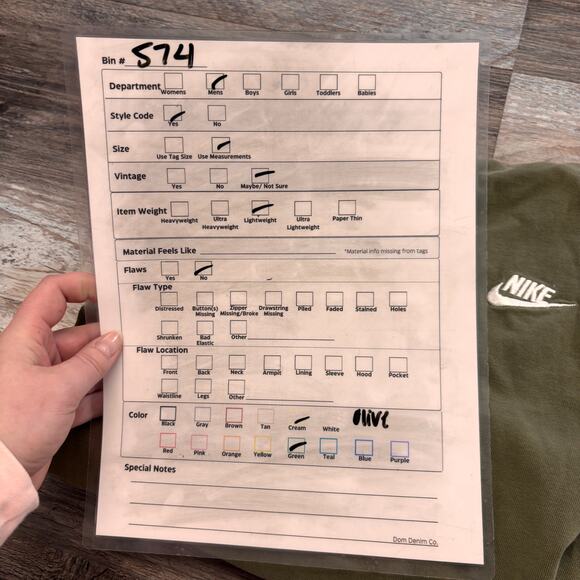 Nike Olive Green Cream Mens M Pullover Swoosh‎ Embroidered Color Block Hoodie - Picture 7 of 7